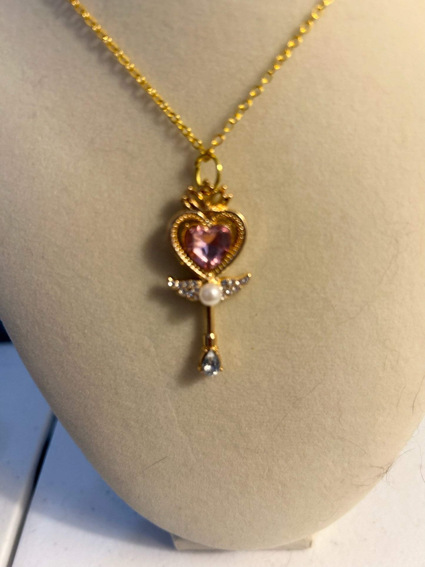 Sailor moon inspired necklace - Pink
