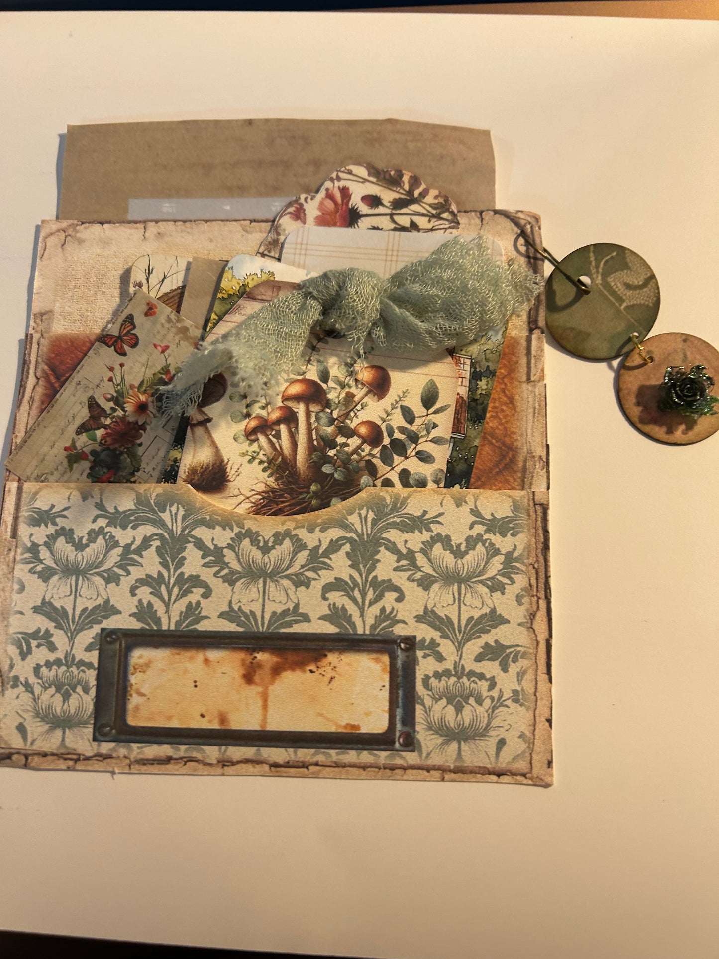 Botanical Loaded Tag
