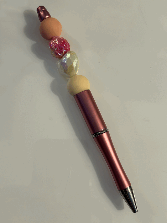 Love themed pen